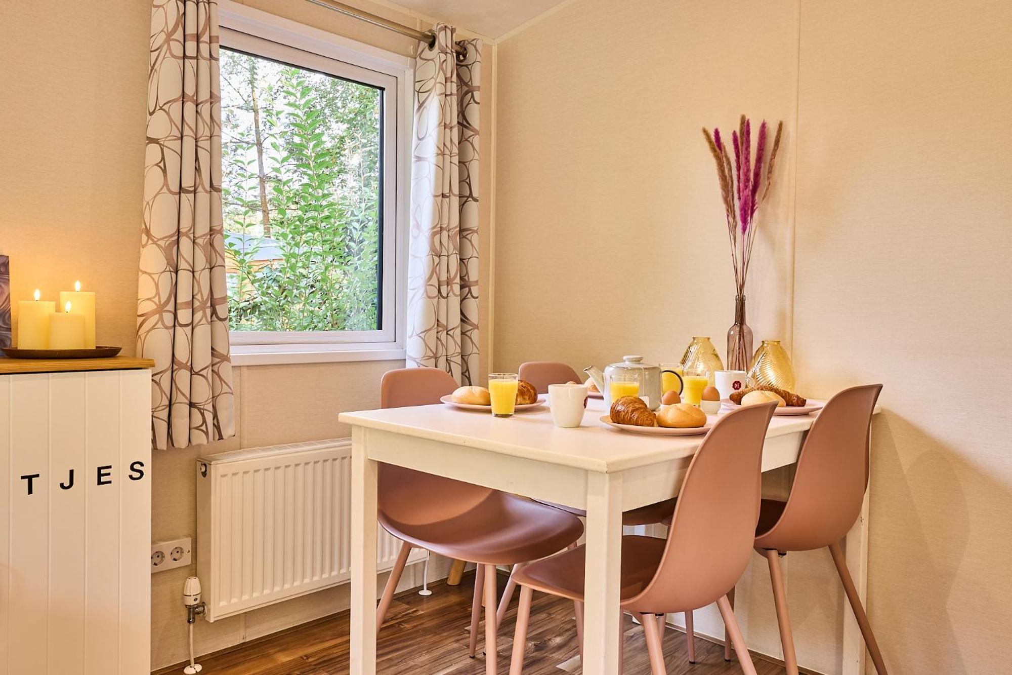 Chalet Huisje Bella Op De Veluwe Max 2 Volwassene Бикберген Экстерьер фото
